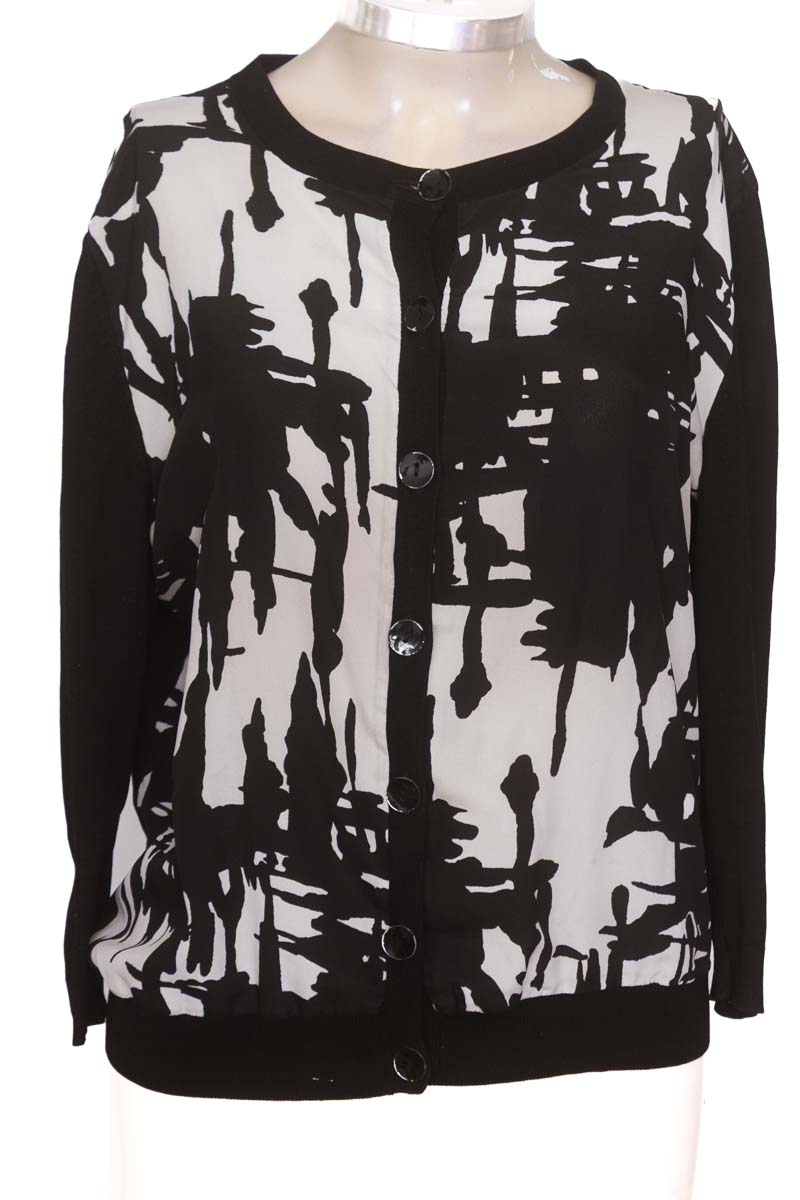 Sweater color Negro - August Silk