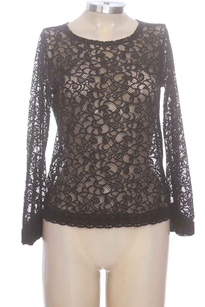 Blusa color Negro - Arkitect