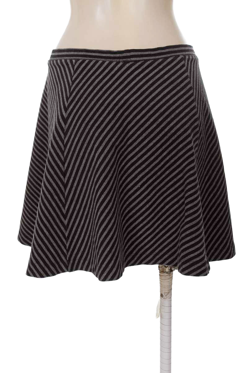 Falda color Gris - PATPRIMO