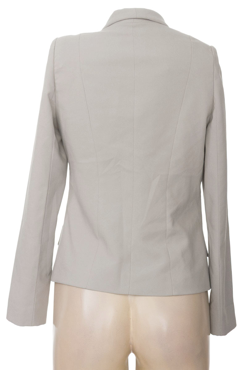 Chaqueta / Abrigo color Gris - Closeando