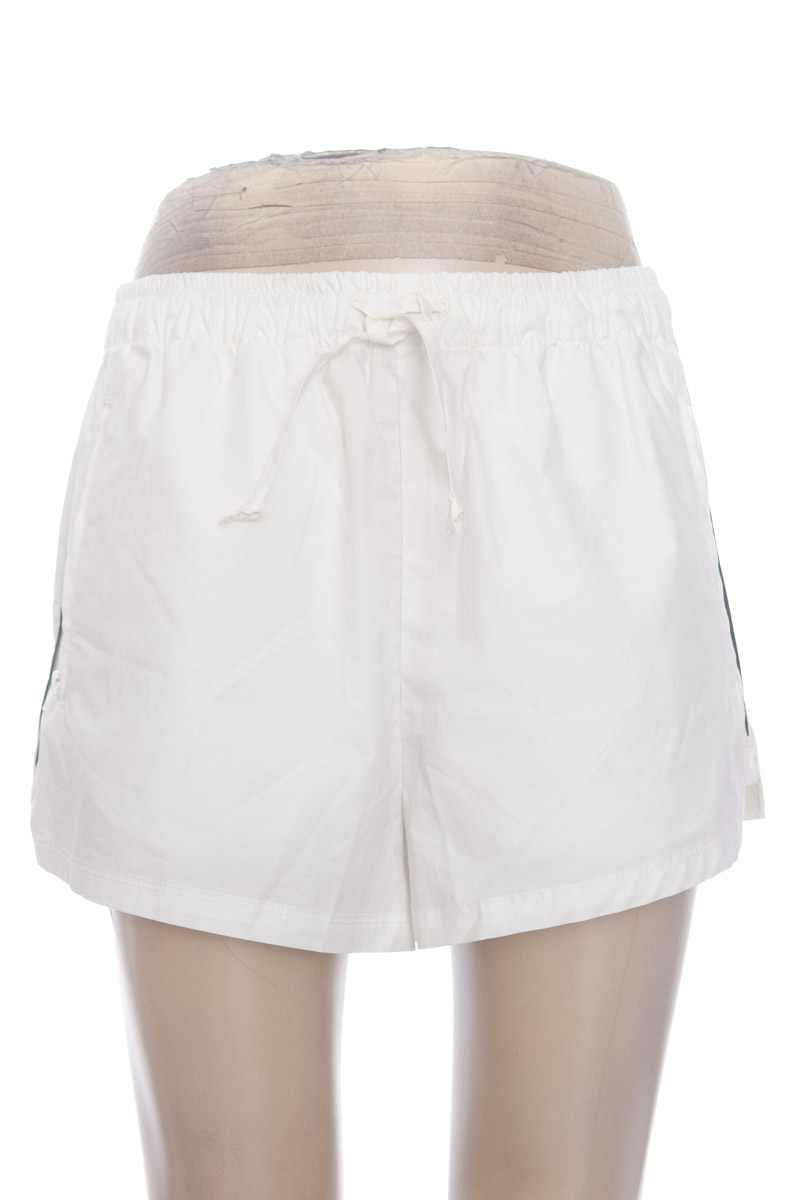 Ropa Deportiva / Salida de Baño color Blanco - Divided by H&M