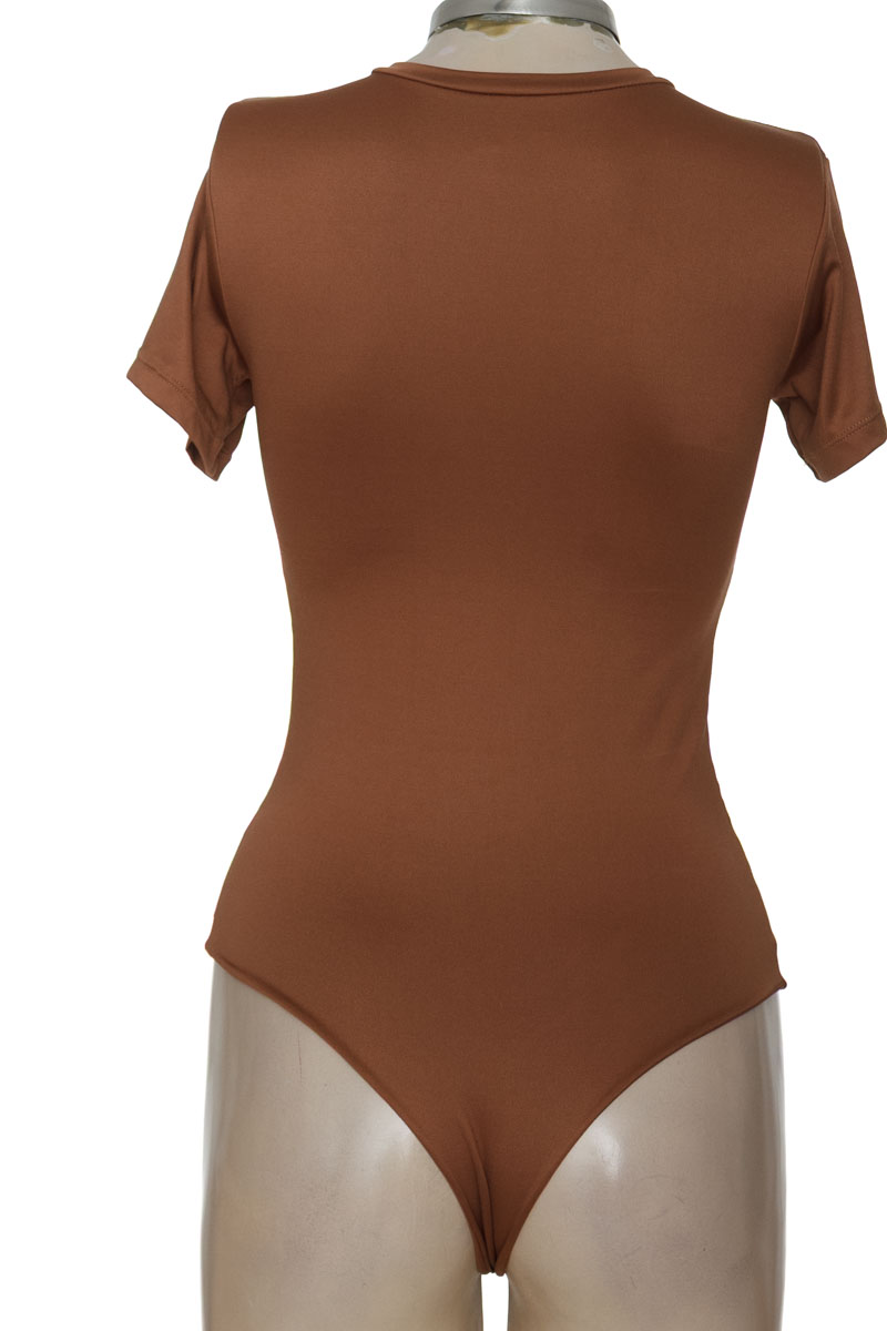 Top / Camiseta color Café - One4Vice