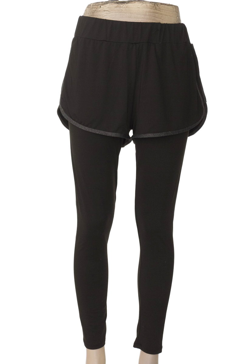 Ropa Deportiva / Salida de Baño color Negro - Lili pink