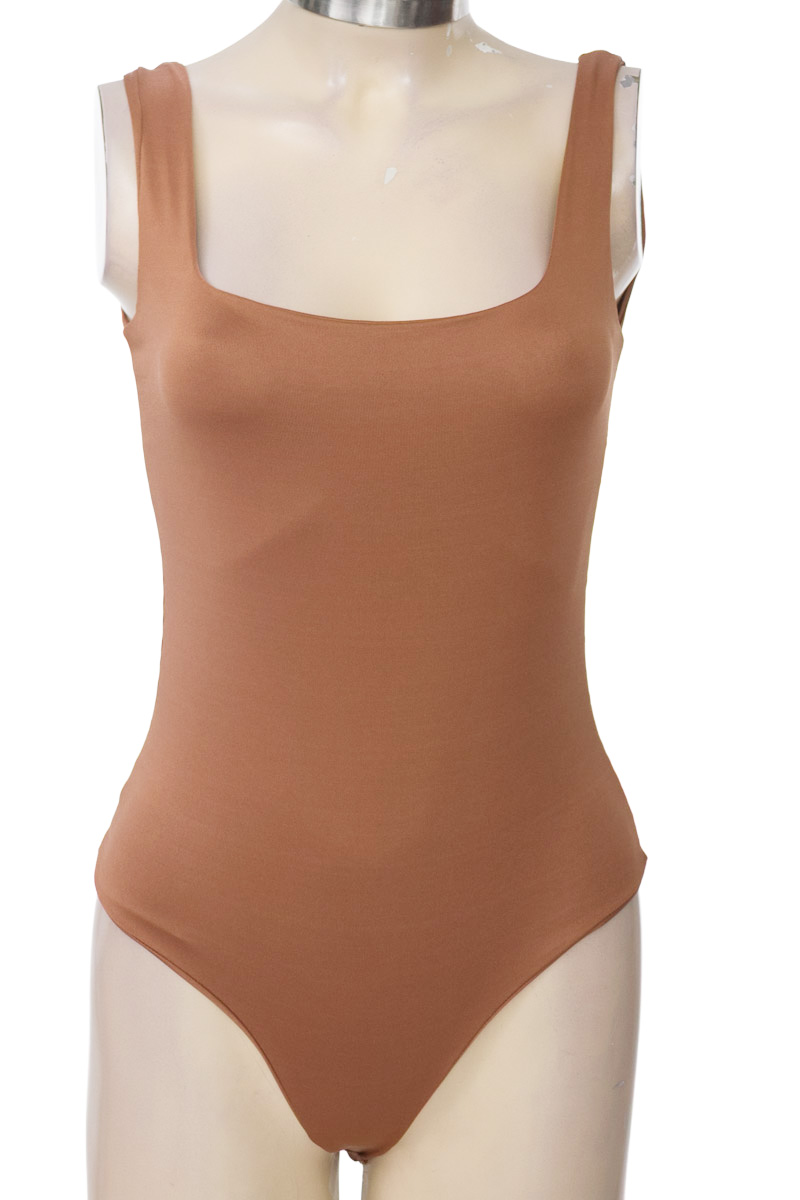 Top / Camiseta color Café - One4Vice