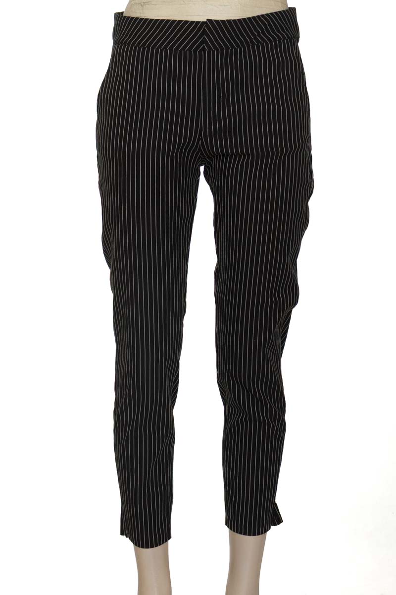 Pantalones color Negro - ELA