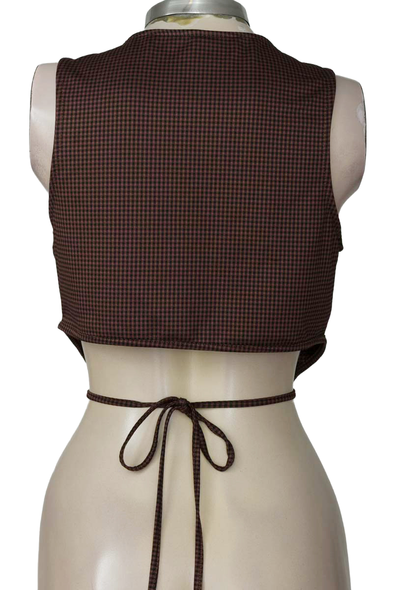 Top / Camiseta color Café - Closeando
