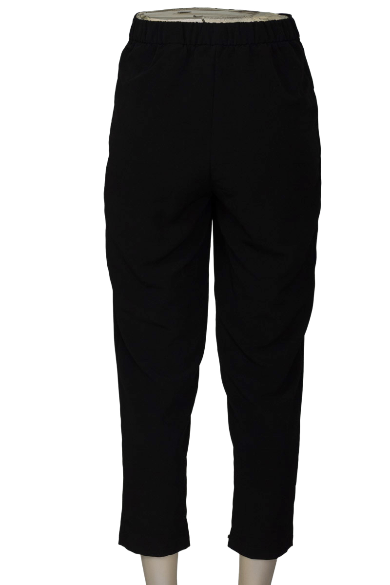 Pantalones color Negro - Divided by H&M