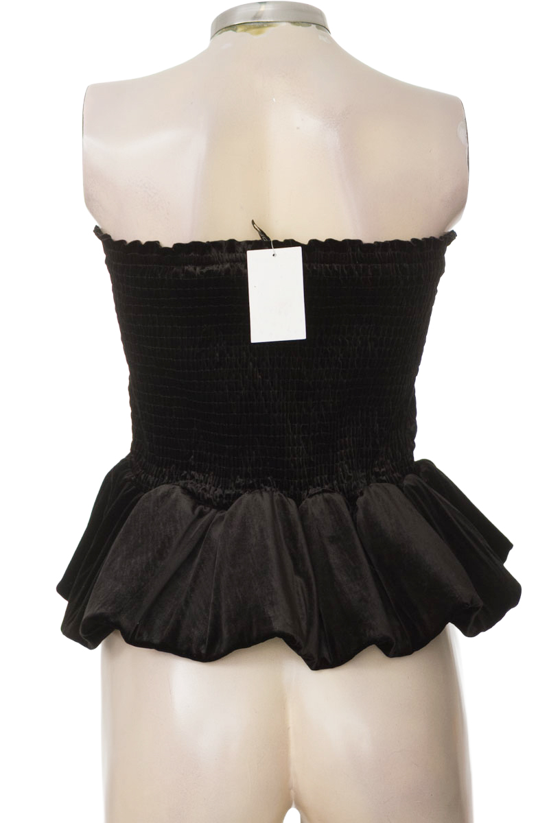 Top / Camiseta color Negro - H&M