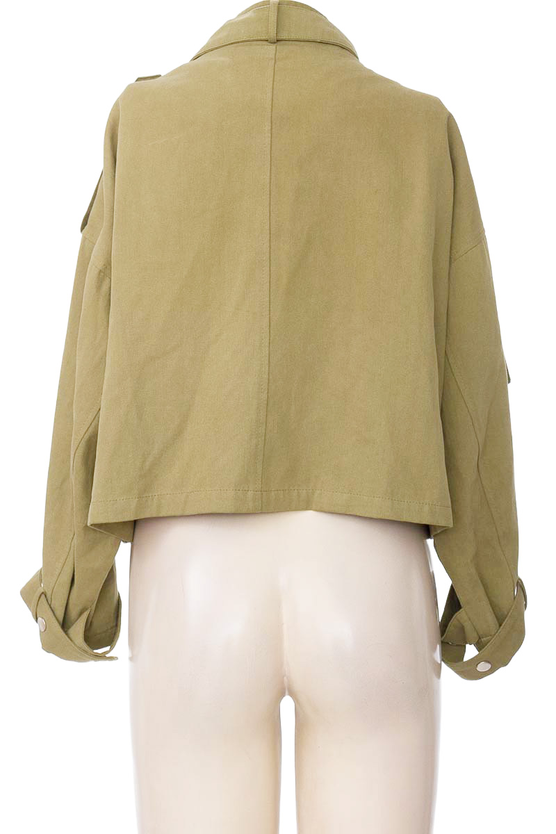 Chaqueta / Abrigo color Verde - grapefruit beauty