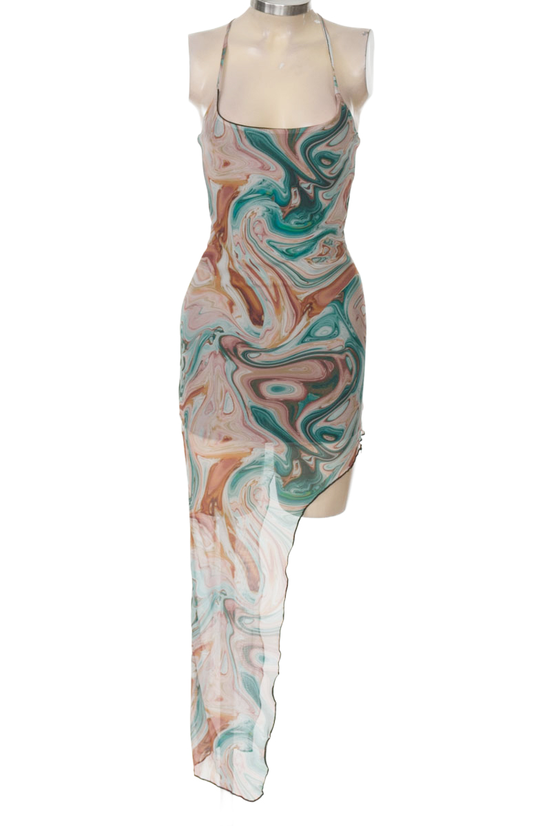 Vestido / Enterizo color Estampado - Closeando