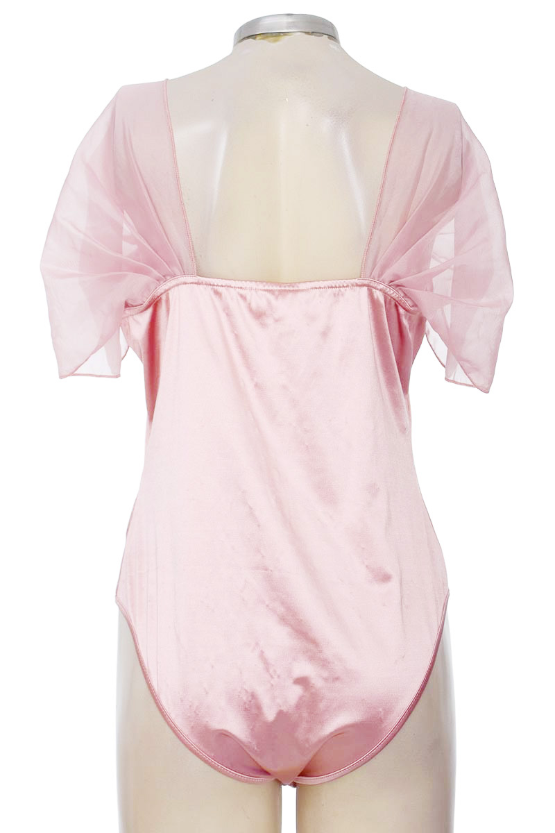 Top / Camiseta color Rosado - Shein