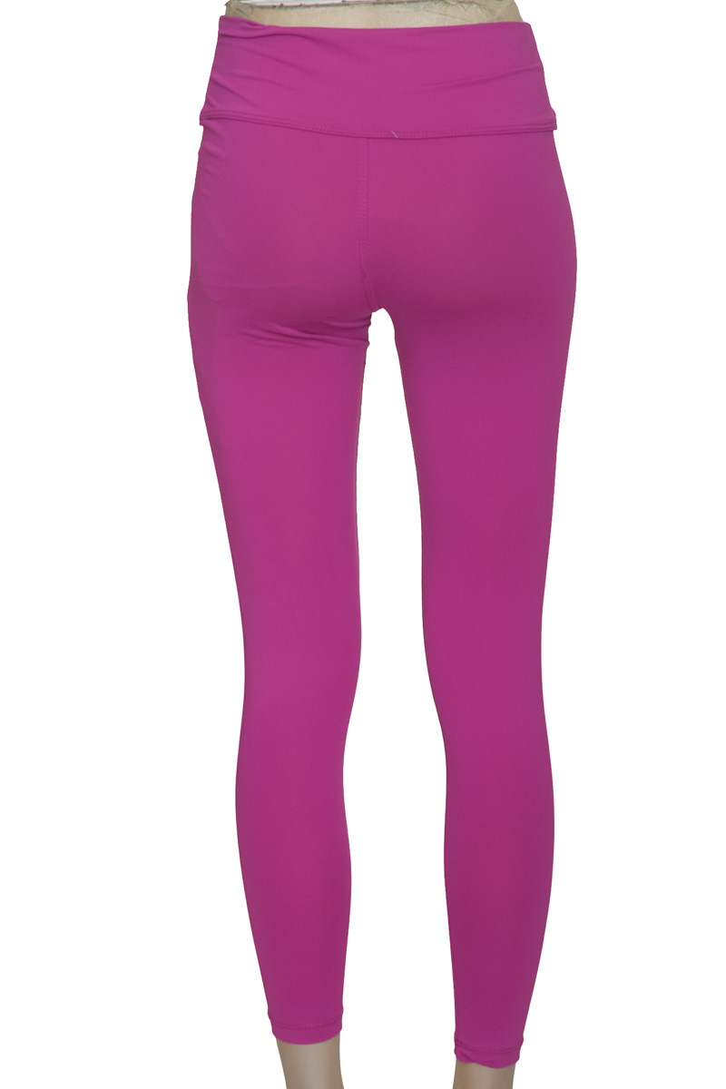 Ropa Deportiva / Salida de Baño color Fucsia - Closeando
