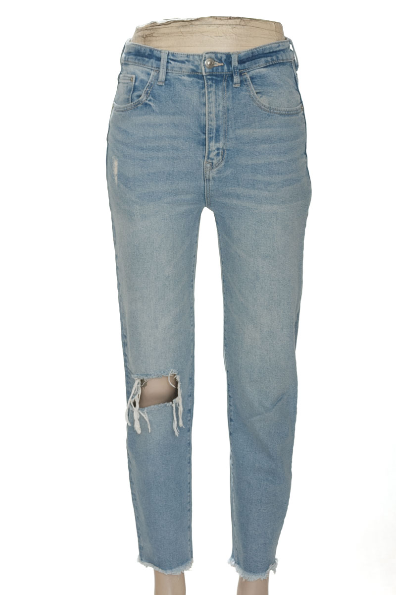 Pantalones color Azul - Stradivarius