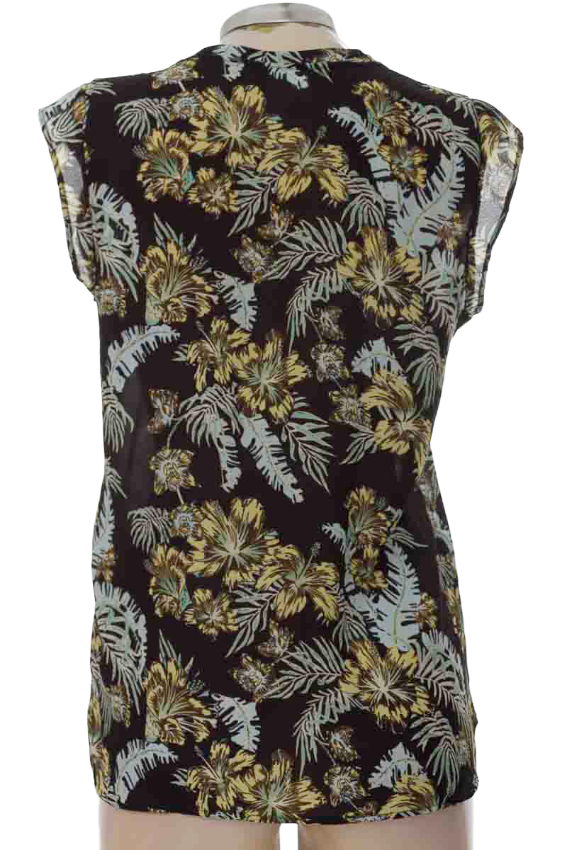 Top / Camiseta color Negro - Seven Seven