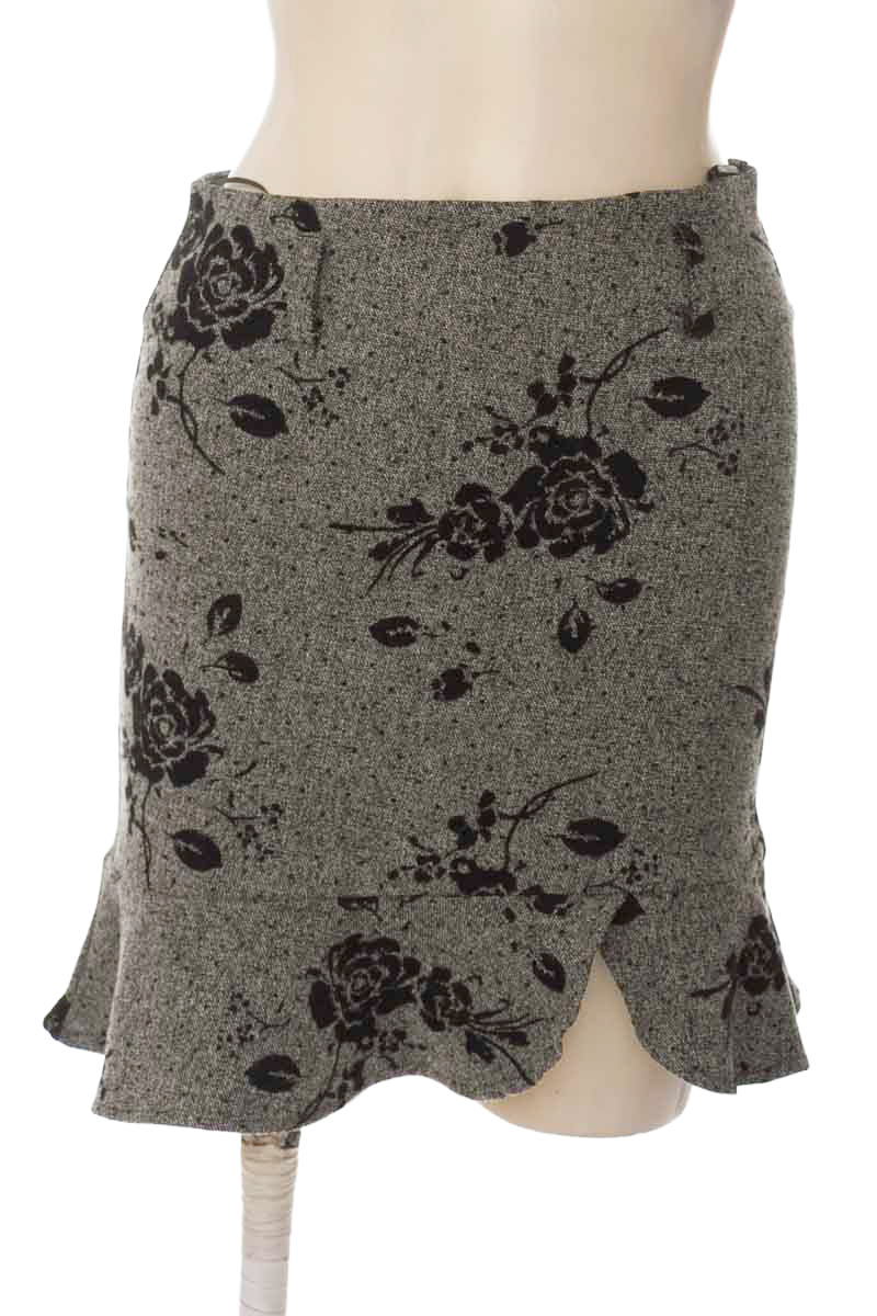 Falda color Gris - Between Us