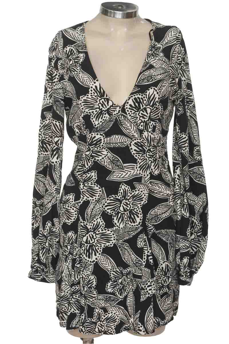 Vestido / Enterizo color Negro - Seven Seven