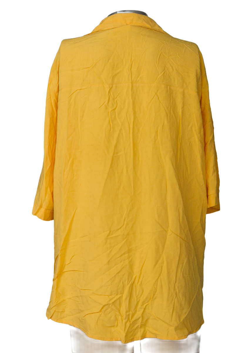 Blusa color Mostaza - Closeando
