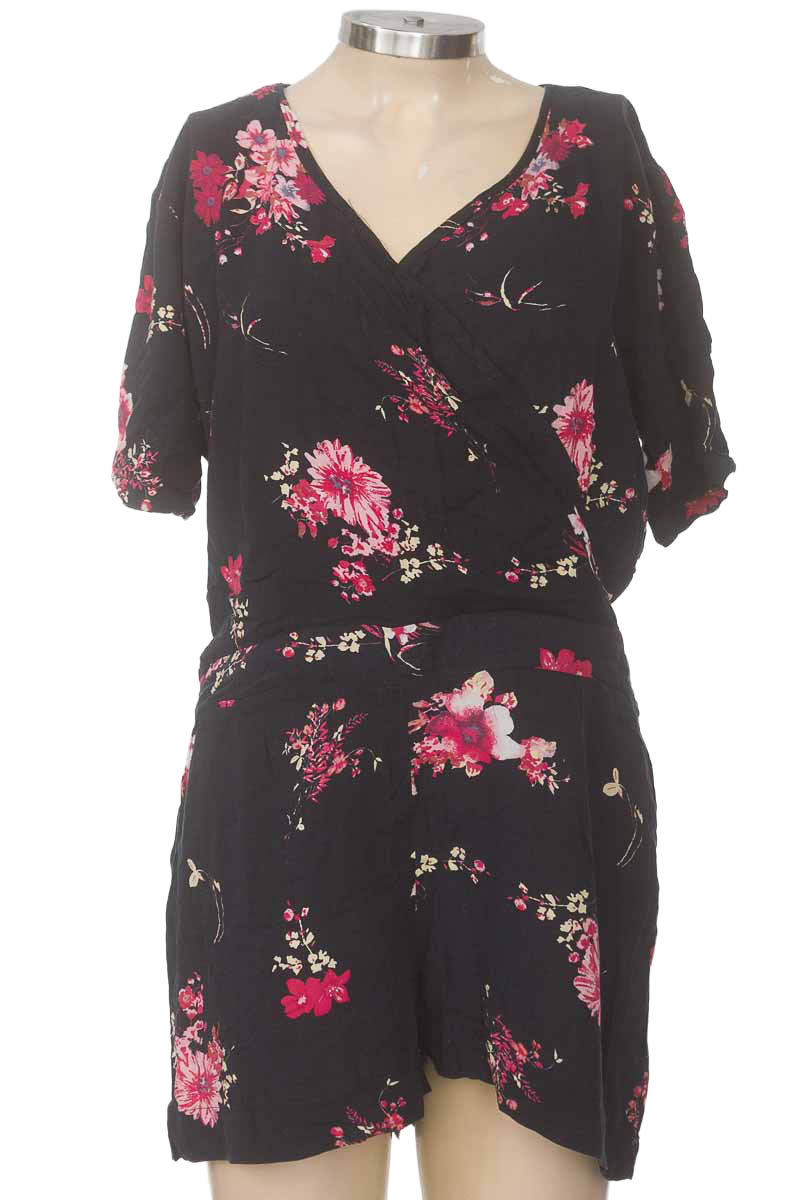 Vestido / Enterizo color Azul - Closeando