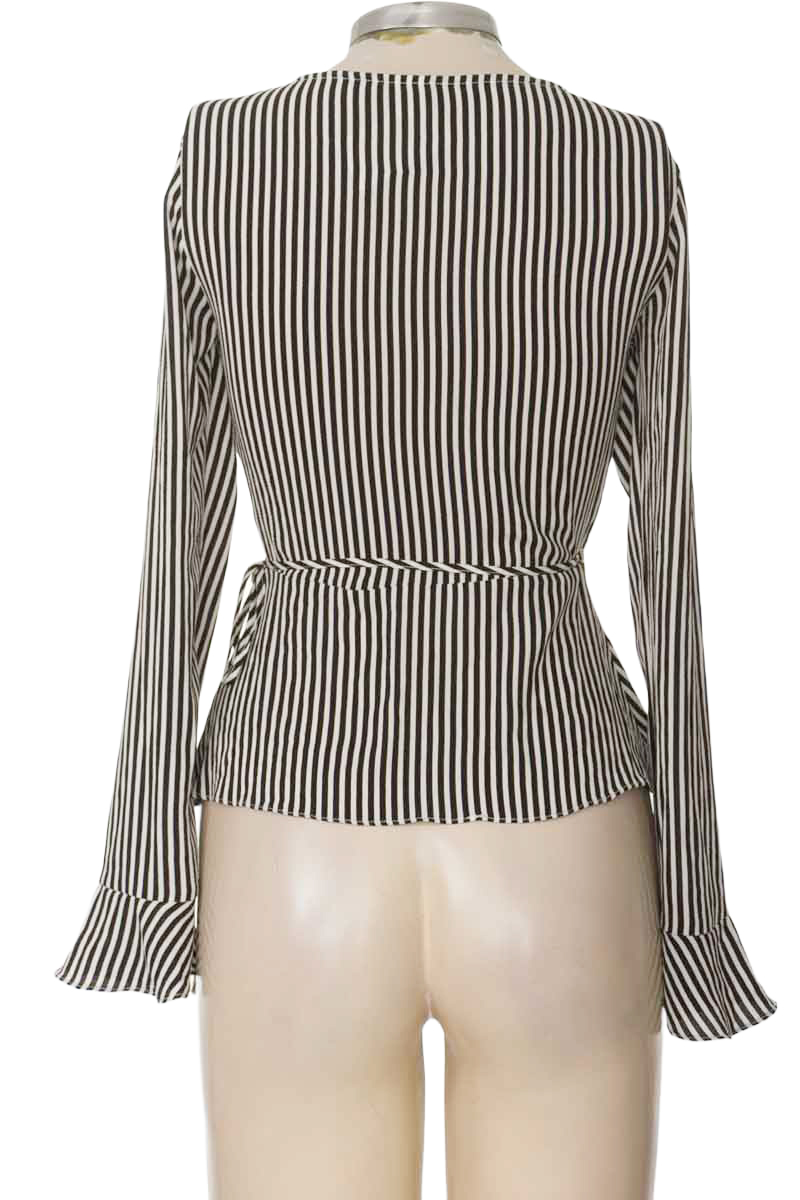 Blusa color Negro - Divided by H&M