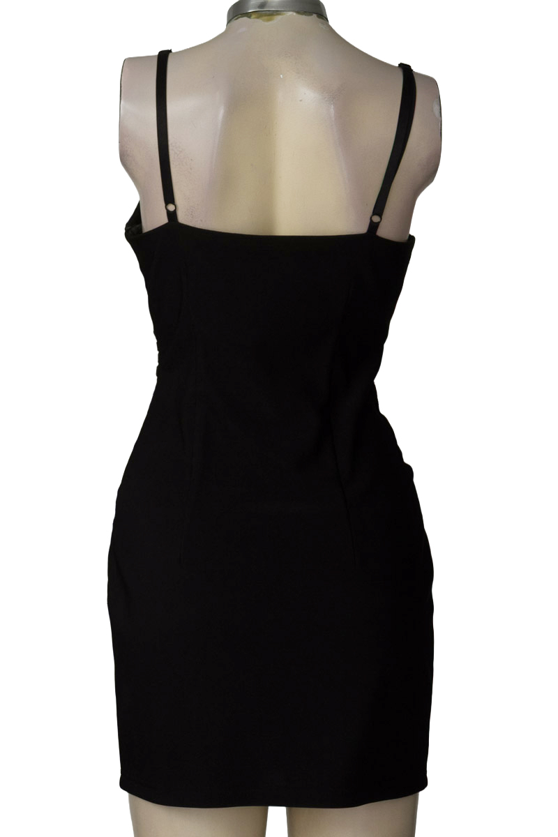 Vestido / Enterizo color Negro - Lipsy
