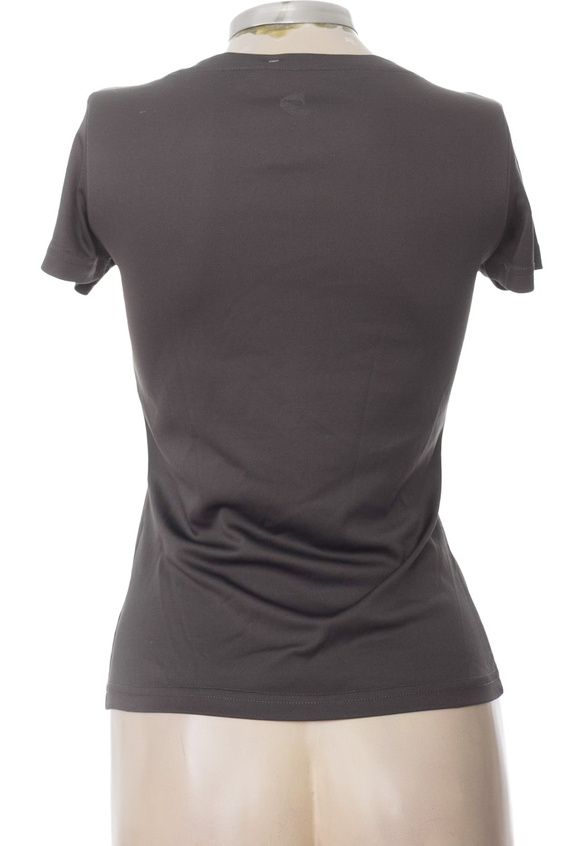 Ropa Deportiva / Salida de Baño color Gris - Fila