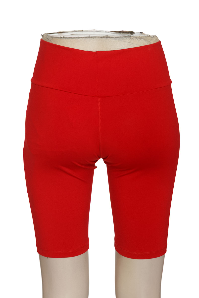 Ropa Deportiva / Salida de Baño color Rojo - Closeando