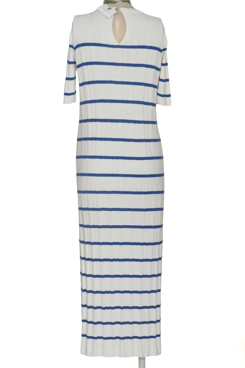 Vestido / Enterizo color Blanco - Punto Blanco