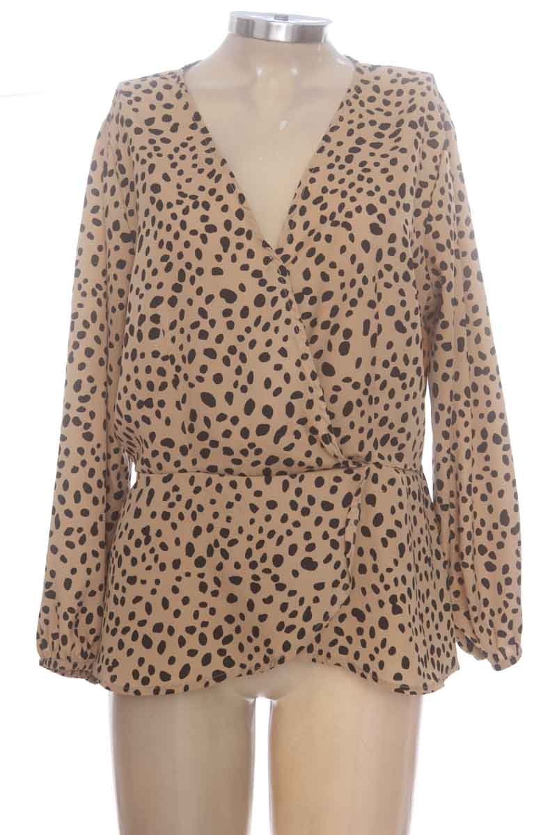 Blusa color Beige - Jon & Anna