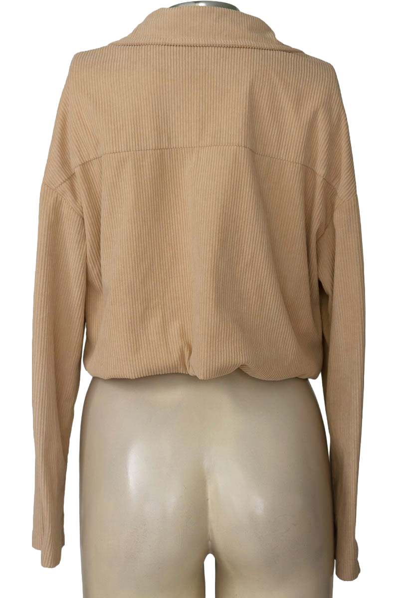 Chaqueta / Abrigo color Beige - Closeando