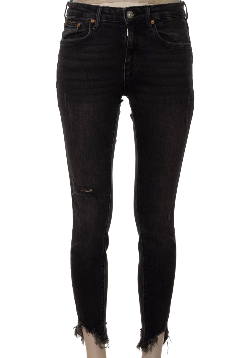 Pantalones color Negro - Zara