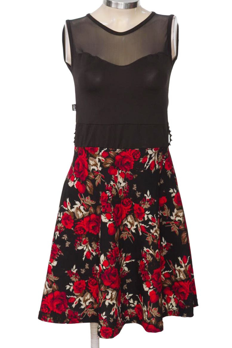 Vestido / Enterizo color Negro - Closeando