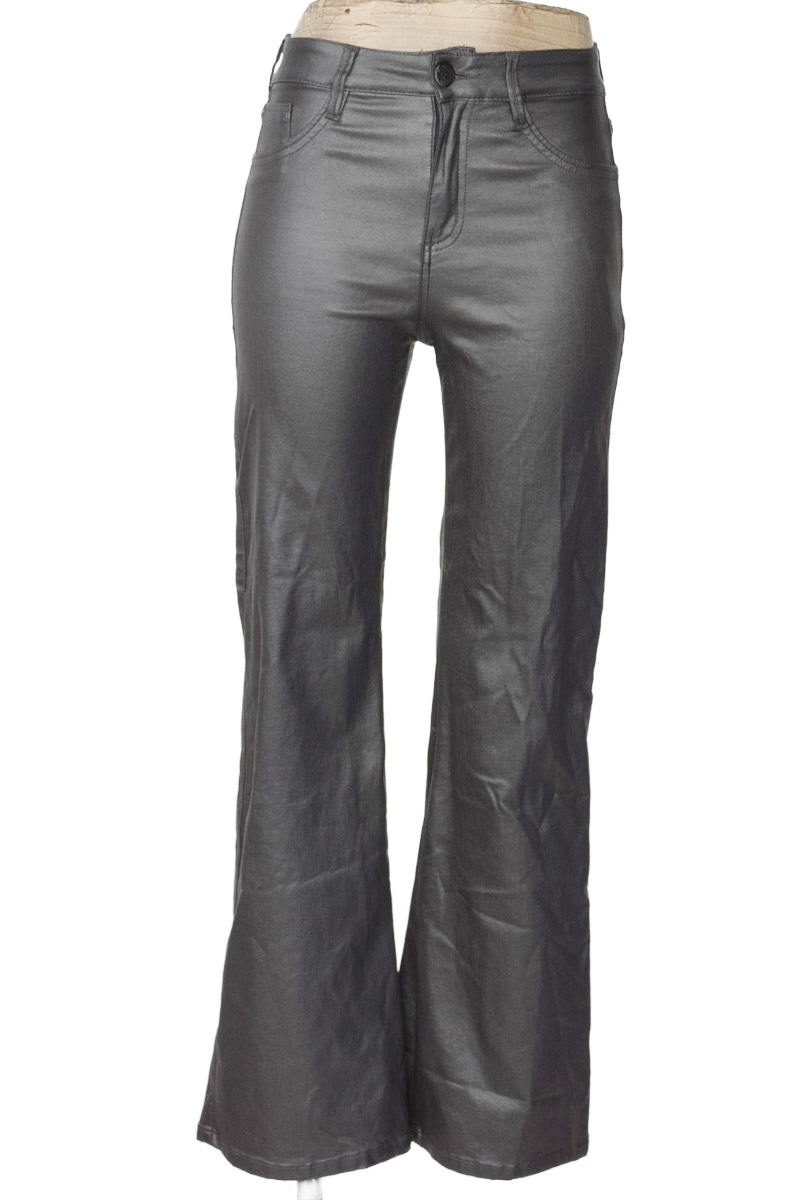 Pantalones color Gris - Xlive