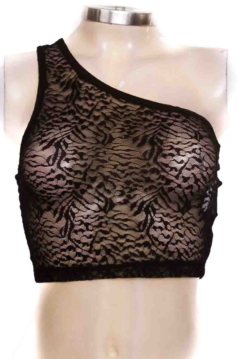 Top / Camiseta color Negro - TopMark