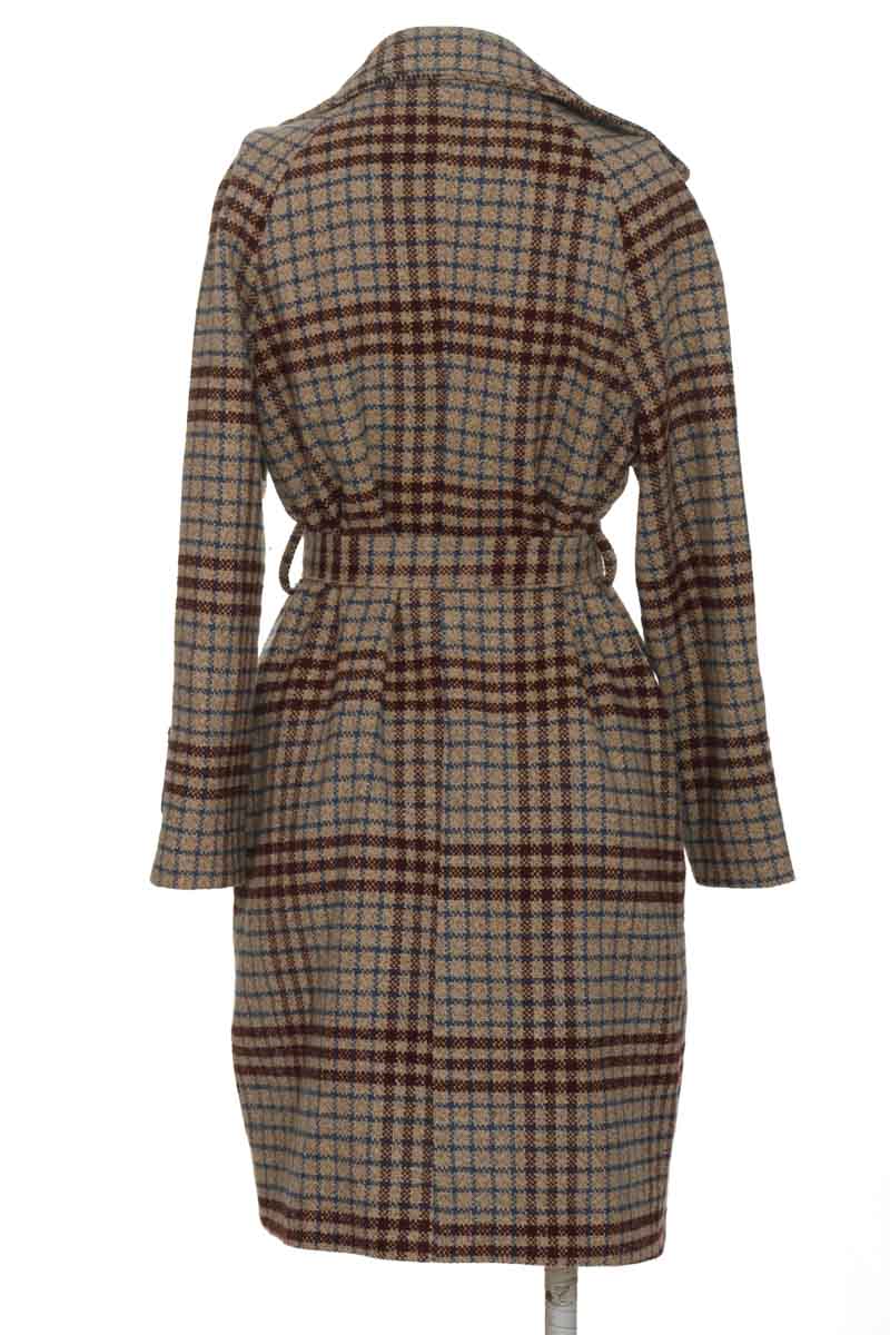 Chaqueta / Abrigo color Beige - Closeando