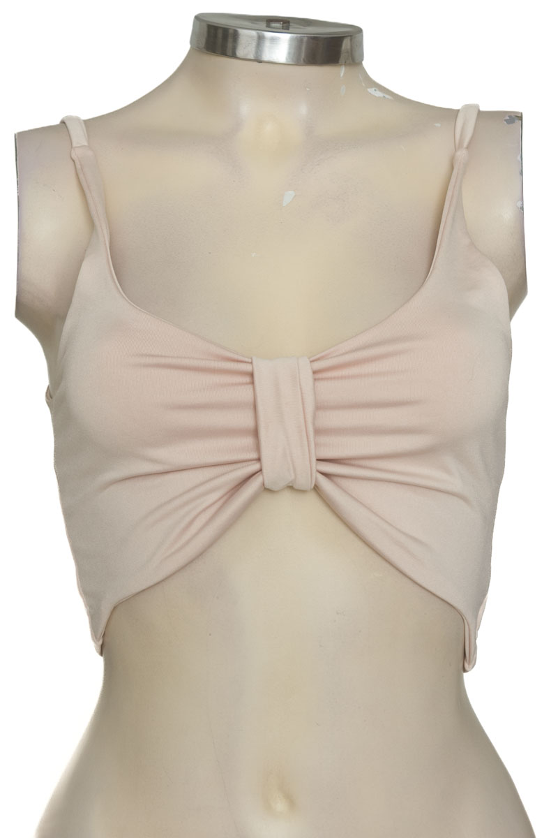 Top / Camiseta color Beige - Closeando