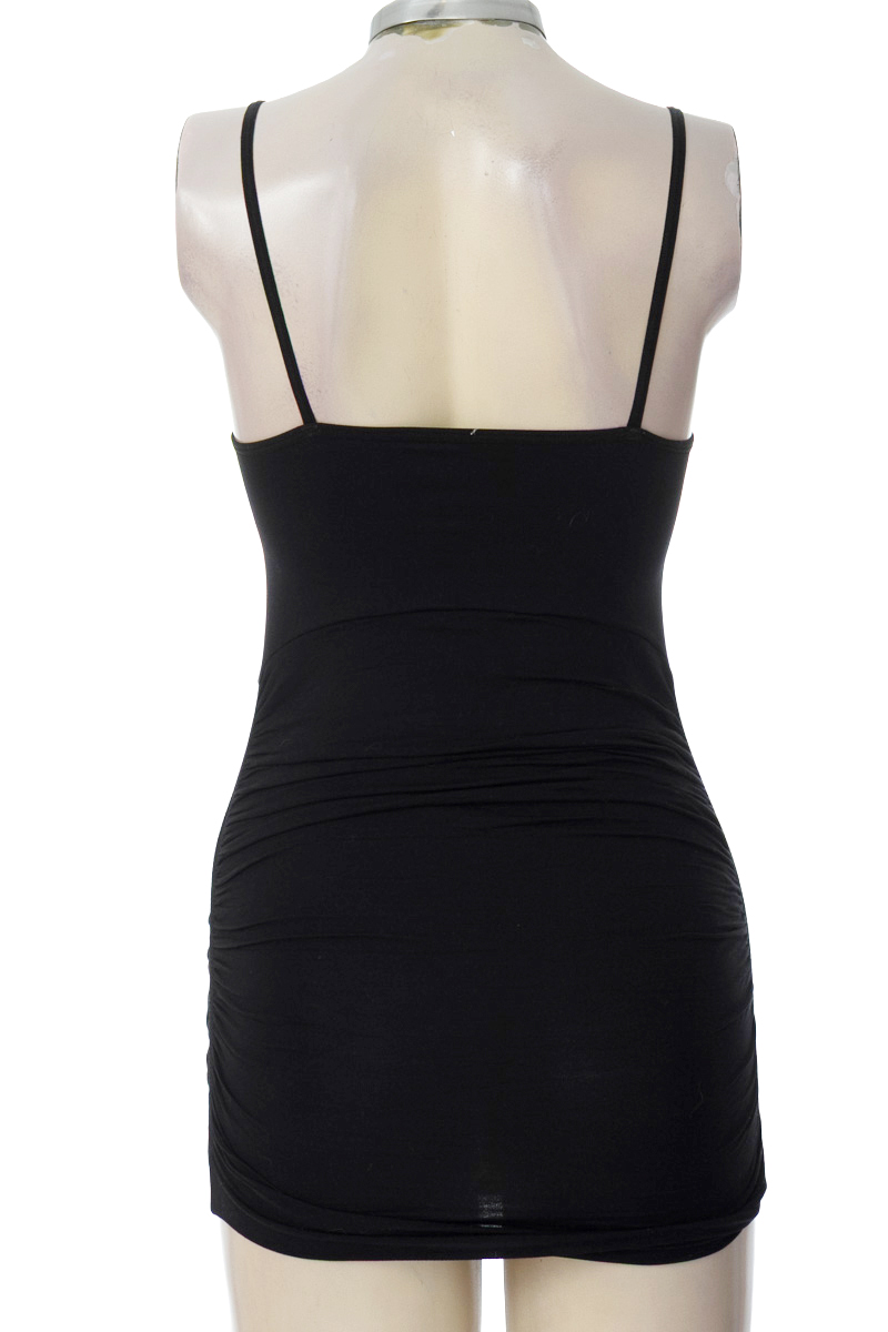 Top / Camiseta color Negro - Ritchi