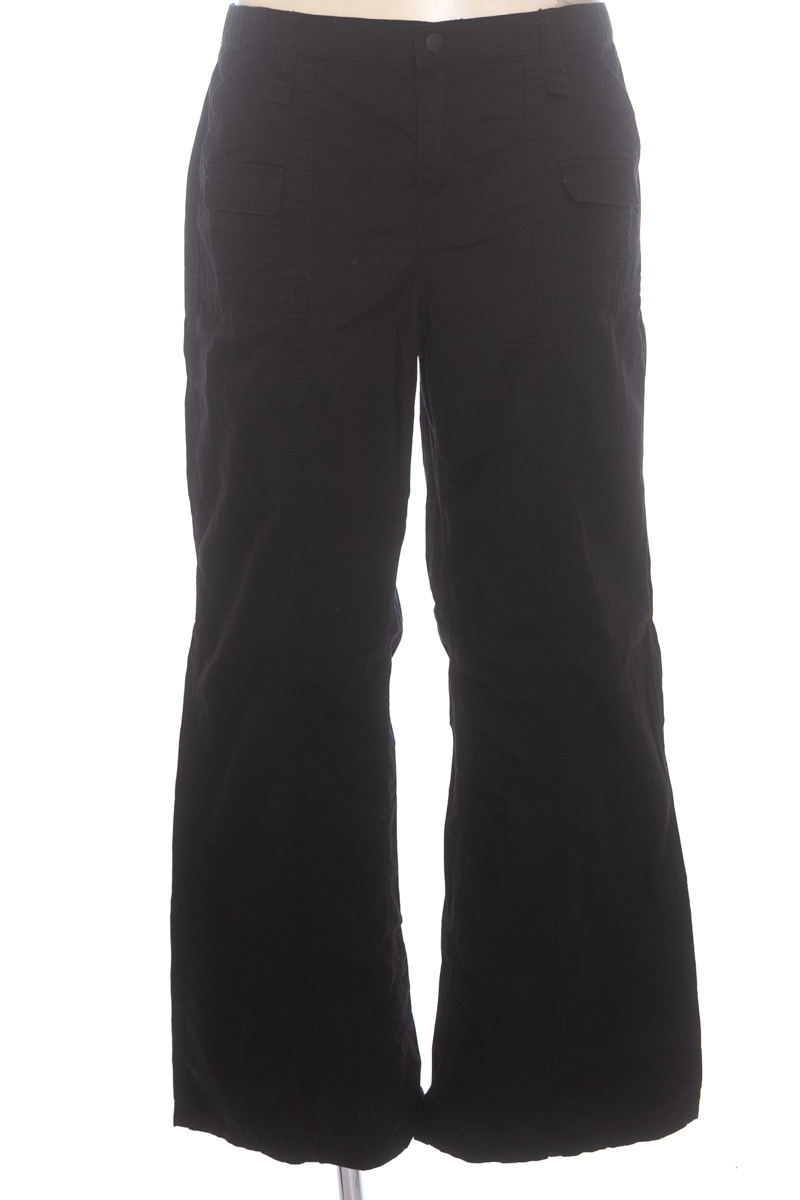 Pantalones color Negro - Divided by H&M