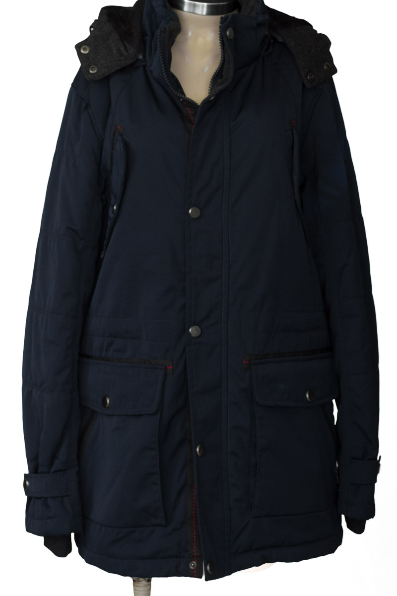 Chaqueta / Abrigo color Azul - THM