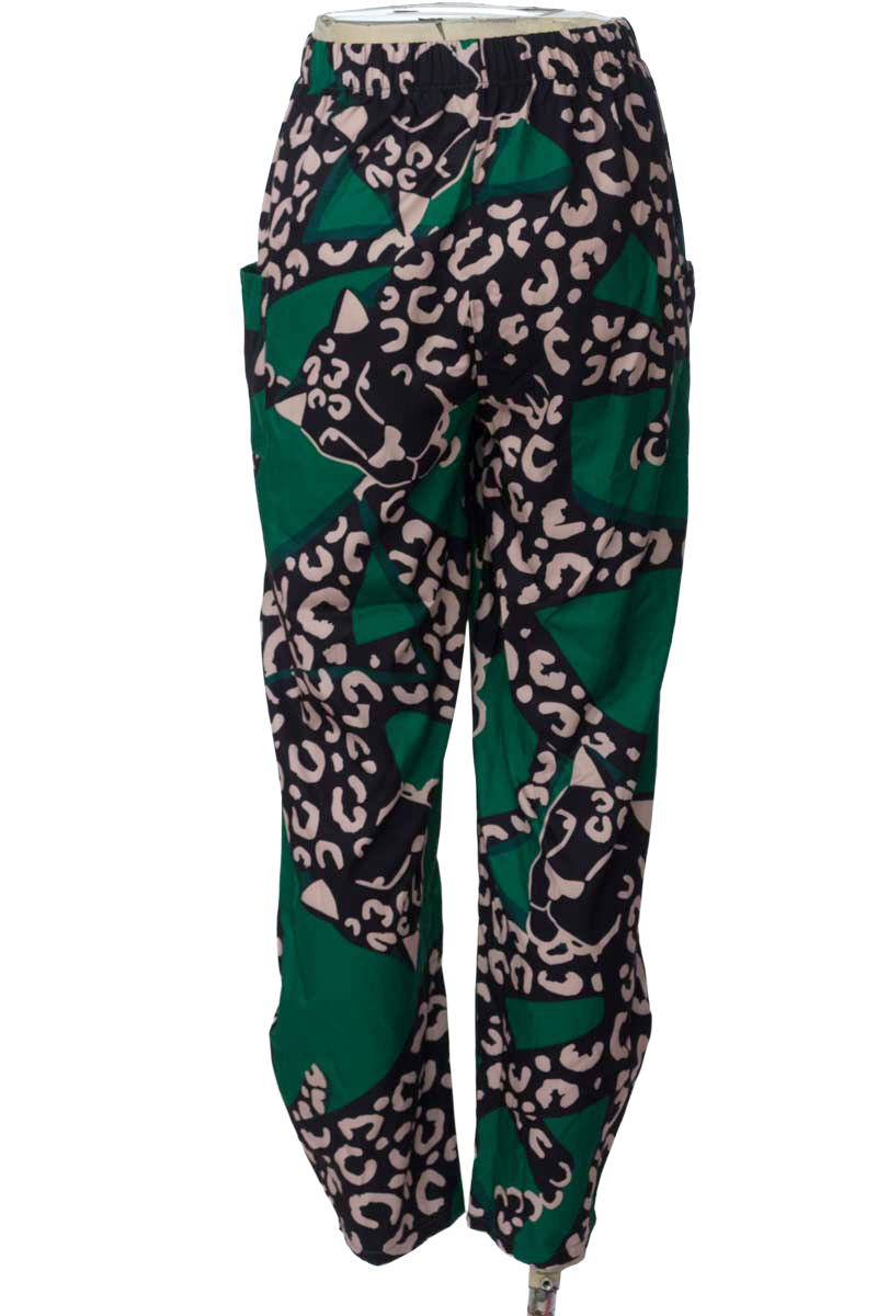 Pantalones color Verde - Closeando