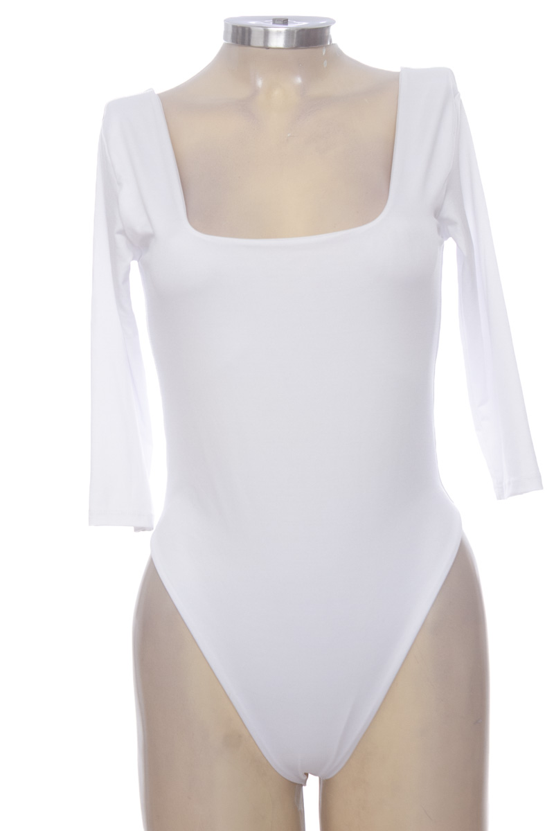 Top / Camiseta color Blanco - Closeando