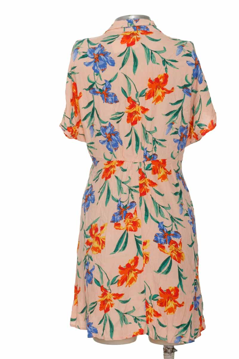 Vestido / Enterizo color Rosado - Forever 21