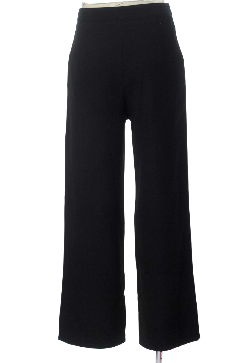 Pantalones color Negro - Closeando