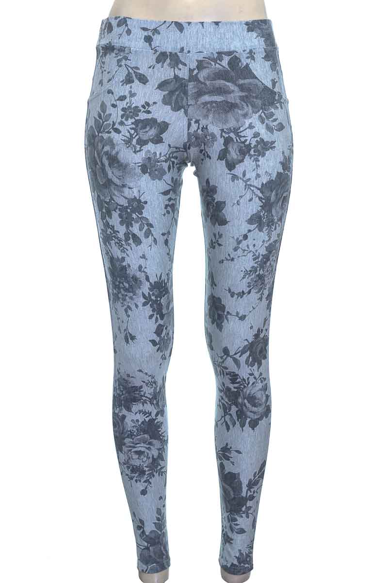 Pantalón color Gris - Calzedonia | Closeando ®