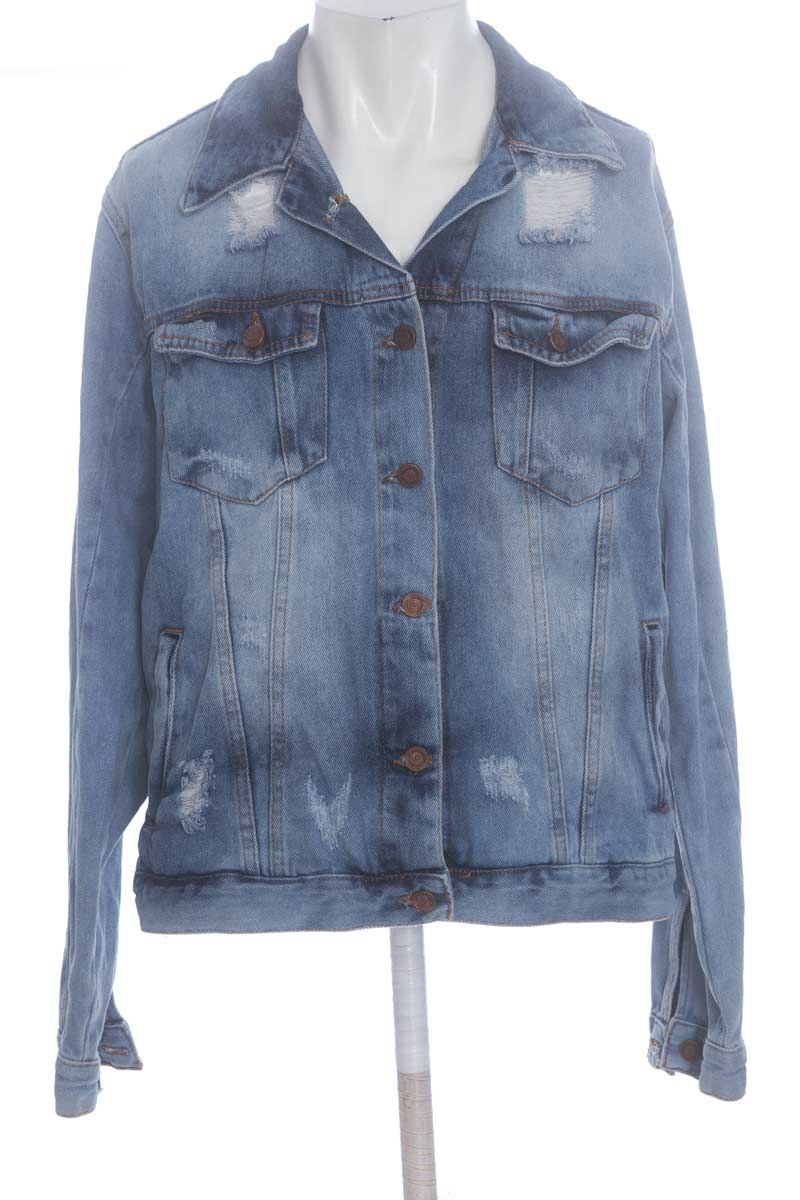 Chaqueta color Azul - Closeando