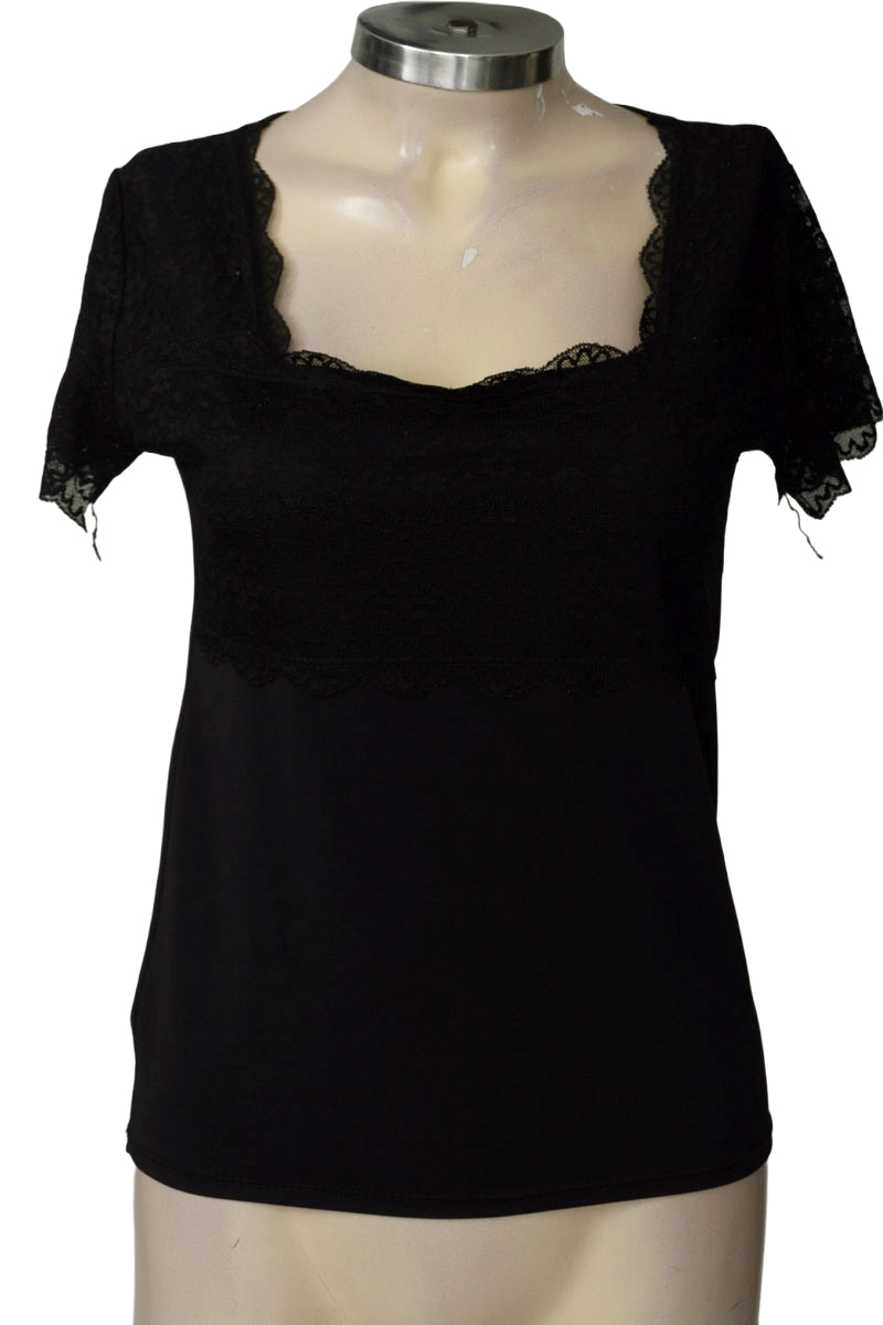 Blusa color Negro - Closeando