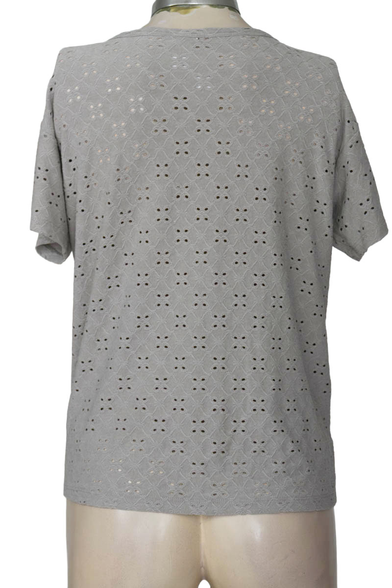 Top / Camiseta color Gris - Closeando