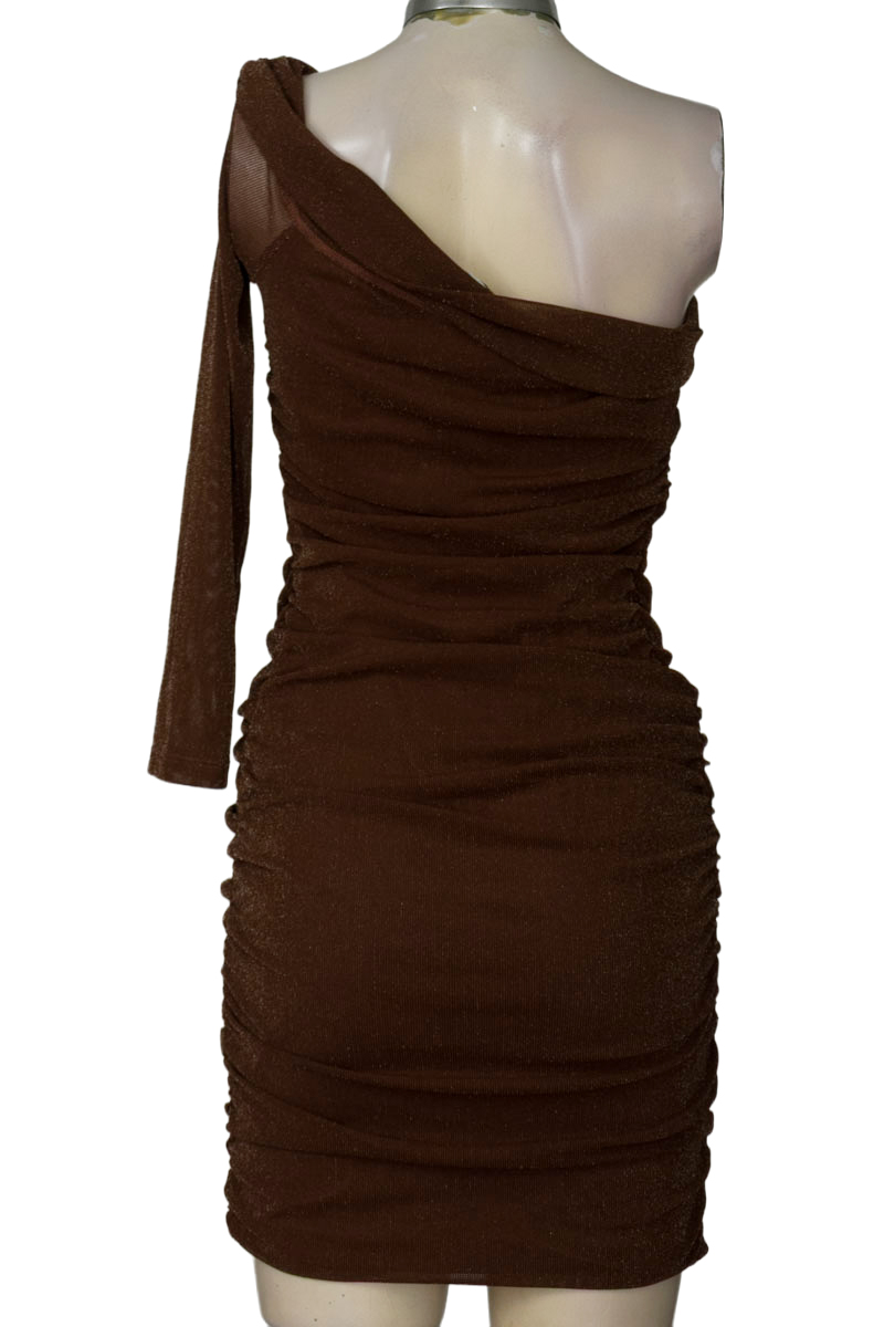 Vestido / Enterizo color Café - Closeando