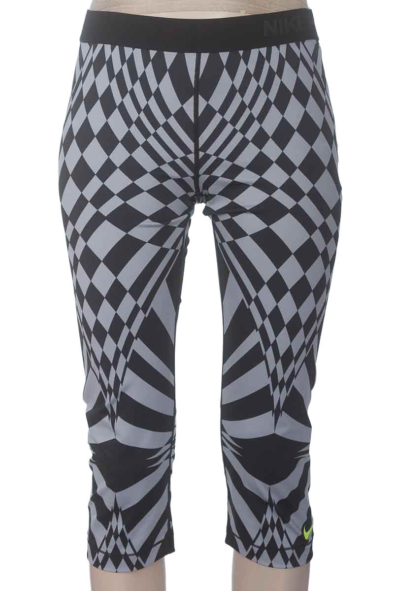 Ropa Deportiva / Salida de Baño color Estampado - Nike