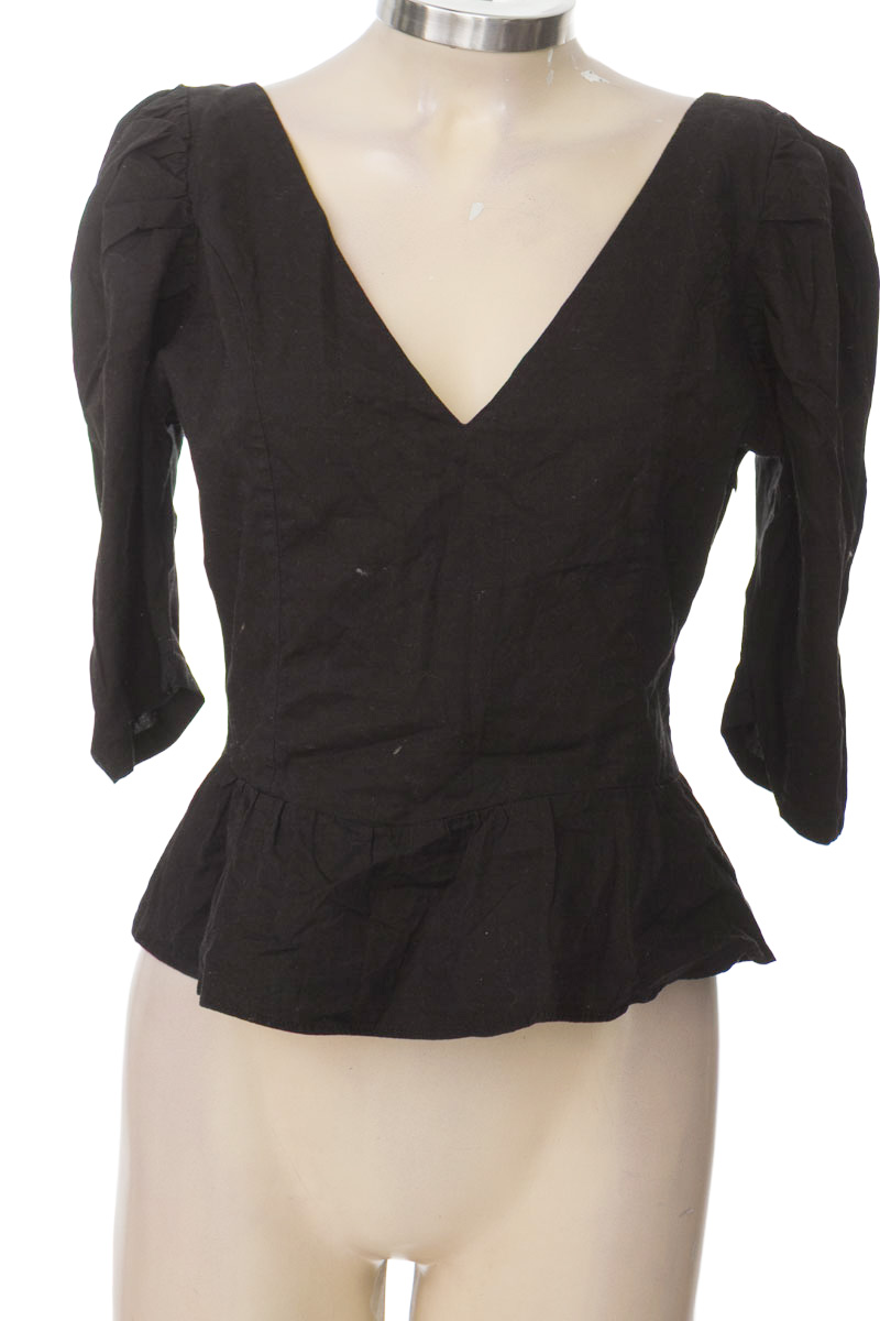 Blusa color Negro - Ticket
