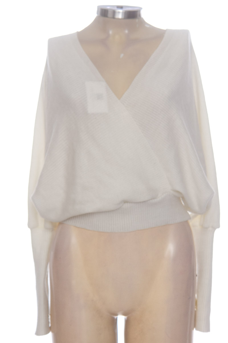 Sweater color Blanco - Closeando